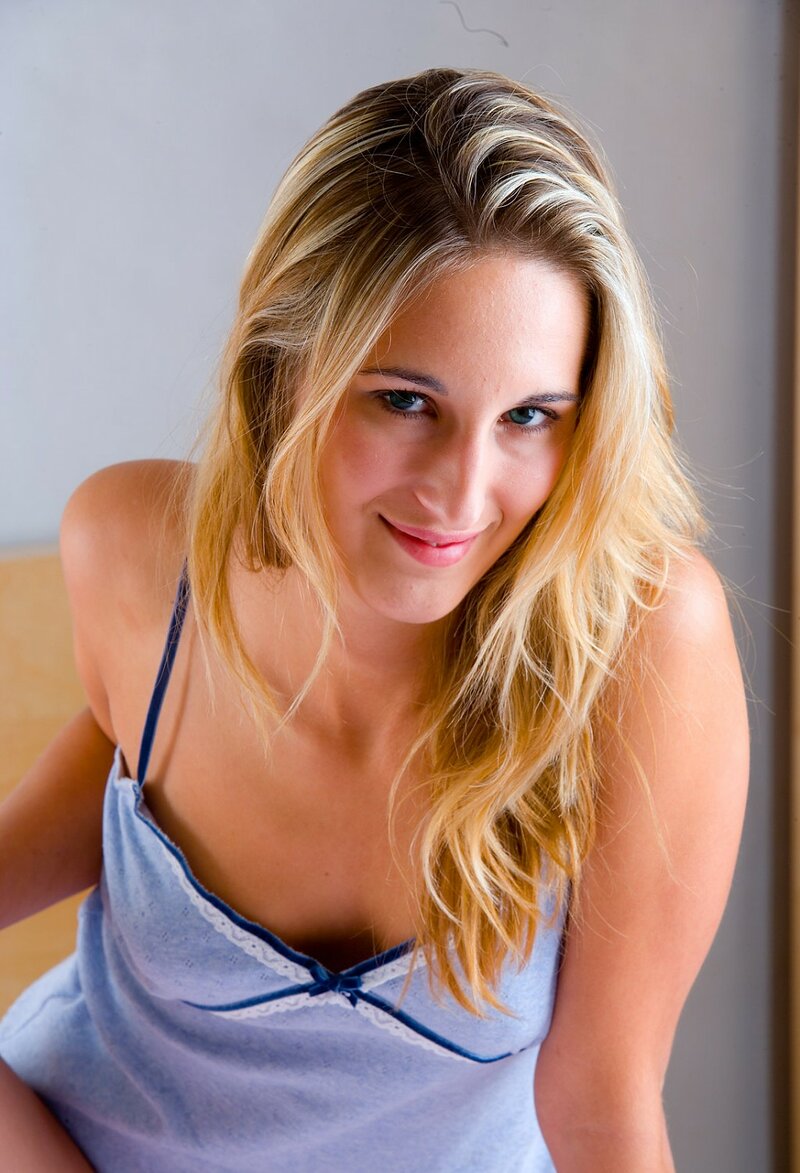 Лидия, 22 года, 1 размер груди